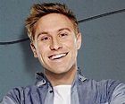 Russell Howard Biography - Facts, Childhood, Family Life & Achievements ...