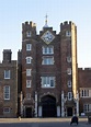 St James Palace / England London St James Buckingham Palace Victoria ...