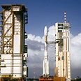 January 1996! Ariane 4 waits patiently on the launch pad before roaring ...