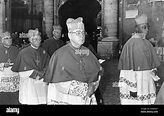 L/R: Cardinals Bernard Jan Alfrink, 78, from Utrecht, and Emmanuel ...