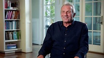 Watch Joe Montana: Cool Under Pressure Streaming Online | Peacock