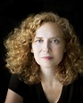 Review: Julia Wolfe's 'Fountain' unleashes a glorious roar in SF ...