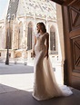 Savannah / Sheath Wedding Dress With Court Train | Cocobrides