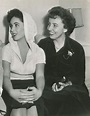Beautiful Vintage Photos of Sara Sothern With Her Daughter Elizabeth ...
