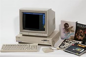 Commodore Amiga 1000 | RetroFan