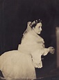 Photograph: Empress Eugenie in prayer (1856) - napoleon.org