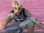 È morto Lil Peep, giovane promessa del rap: forse un’overdose - Corriere.it