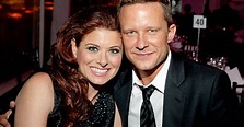 Debra Messing and Will Chase Cozy Up During Dr. John Performance - Us ...