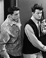 Matt LeBlanc and Matthew Perry in Friends (1994) | Friends tv, Joey ...