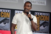 Anthony Mackie Estatura (Altura) – Peso – Medidas – Color de los ojos