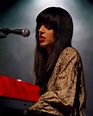 Brooke Fraser:This girl's amazing with such an inspiring story | La ...