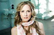 Chely Wright | October 25 1970 | Country music tops, Country music ...