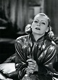 Greta Garbo in Grand Hotel (1932) | Greta garbo, Classic hollywood ...