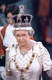 The significance behind Queen Elizabeth II's Imperial State Crown, that ...