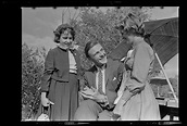 George Cabot Lodge with two unidentified women - Digital Commonwealth