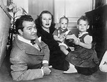 RED SKELTON and his family, 1950. | Red skelton, Movie stars, Comedy tv
