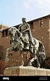 Statue of Count Ramon Berenguer IV in Barcelona, Spain Stock Photo - Alamy