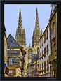 La cathédrale de Quimper depuis la rue Kéréon photo et image ...