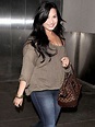 Famous Teen: Demi Lovato revela seu corpo em um biquini