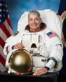 Mark Vande Hei (Virginia) : The astronaut with longest space stay in ...