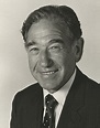 Stanley Cohen (1922 – 2020)