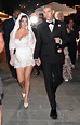 Photo : Kourtney Kardashian et Travis Barker se promènent sur le port ...