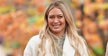 Hilary Duff shares first look from set of new show, 'How I Met Your Father'