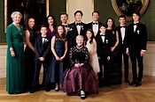 La belle photo officielle de la famille royale danoise pour le Jubilé d ...