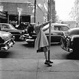 44 Fascinating Black and White Photos Capture Street Scenes of New York ...