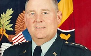 Gen. John Abrams, retired TRADOC commander from a family of generals ...