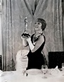 Helen Hayes Oscar 1932 | Best actress oscar, Helen hayes, Oscar winners
