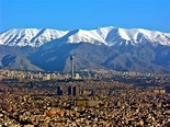 Teheran: Viaggio in Iran nella Bellissima Capitale tra le Nuvole - GoAsia