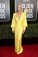 Jamie Lee Curtis Jokes About Her Cleavage-Baring Golden Globes Look ...