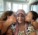 Camila Pitanga mostra rara foto com a mãe, Vera Manhães: "Ela que me ...