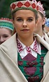 Lithuania | Lithuanian folk costume, Folk clothing, Lithuanian women