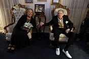 Singer Jerry Lee Lewis, 85, renews marriage vows with 7th wife | The Star