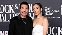 Who is Lionel Richie's wife now? How many biological kids does Lionel ...