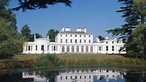 News: Queen Elisabeth II & Royal Lodge - Windsor
