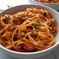 Spaghetti alla puttanesca | Hint of Healthy