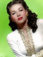 Yvonne de Carlo (Color by BrendaJM) | Yvonne de carlo, Hollywood icons ...