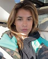 Elisabetta Canalis, scollatura esplosiva su Instagram - IlGiornale.it