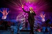 Escucha Symphonica in Rosso, el nuevo disco en vivo de Simply Red ...