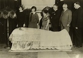 Barbara La Marr in casket, 1926 | Amy Jeanne | Flickr