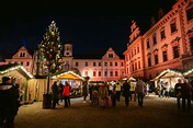 Romantic Christmas Market at Schloss Thurn und Taxis, Regensburg | 2023 ...