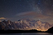 Mont Blanc at night, France. : pics