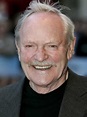 Julian Glover - AdoroCinema