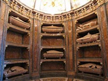 Panteón de los duques del Infantado - Sepulcros en la cáma… | Flickr