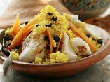 Safran-Couscous mit Fisch und Möhren Rezept | EAT SMARTER