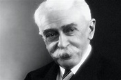 Pierre de Coubertin : le fondateur visionnaire des Jeux Olympiques de l ...
