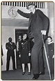 13 Vintage Portrait Photos of Robert Wadlow, the Tallest Person in ...